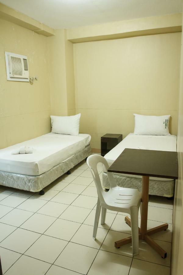 Gv Hotel - Valencia Buitenkant foto