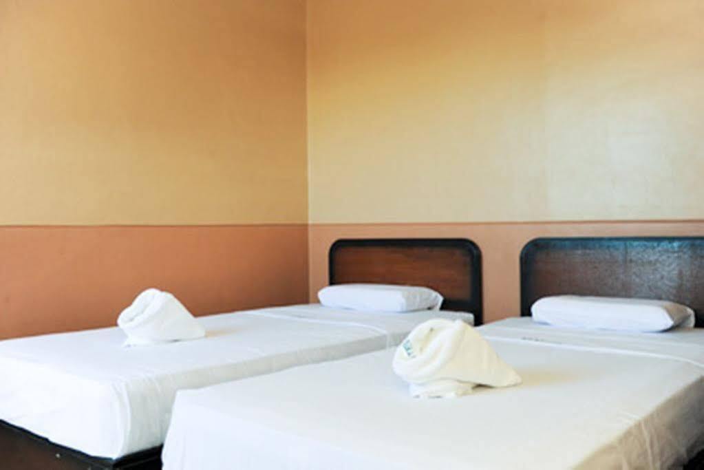 Gv Hotel - Valencia Buitenkant foto
